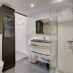 Palm House Sauna Center Ideal Insead * Fontainebleau