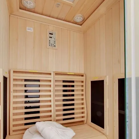 Palm House Sauna Center Ideal Insead Fontainebleau